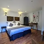 D'hôtes La Filature Bed & Breakfast 3*