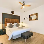 D'hôtes La Filature فندق مبيت وإفطار سانت كونتان