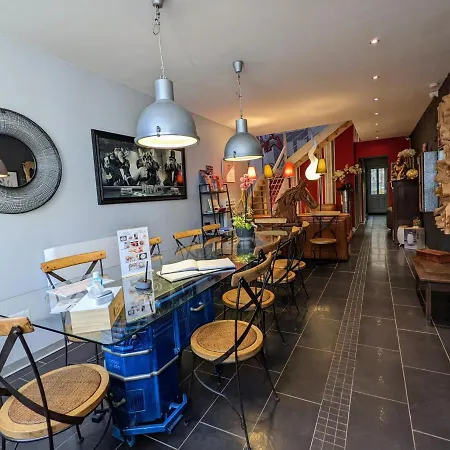 D'hotes La Filature 4*