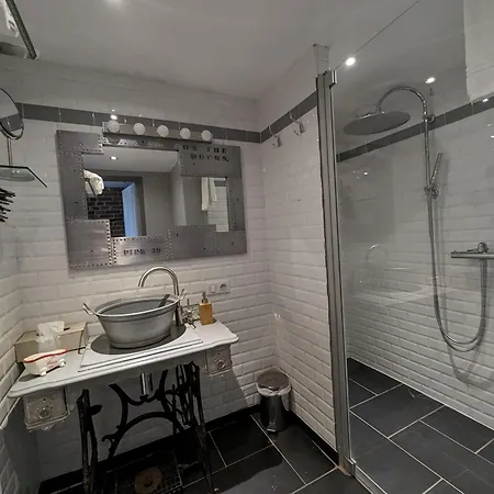 فندق مبيت وإفطار D'hotes La Filature 4*