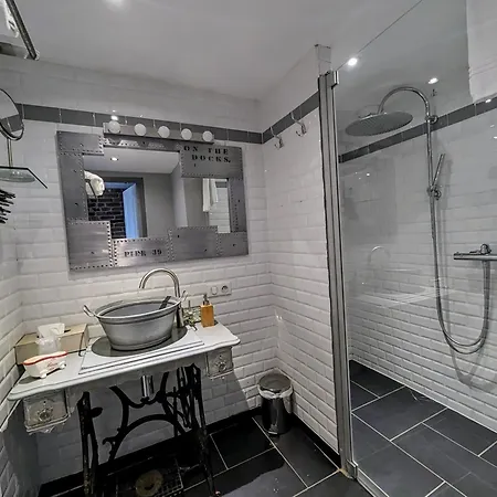 D'hotes La Filature فندق مبيت وإفطار